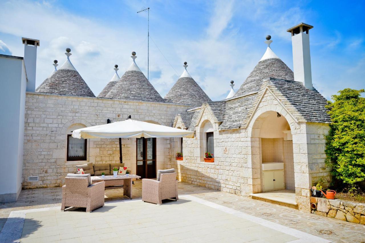 I Trulli Di Alejandro Villa Locorotondo Buitenkant foto