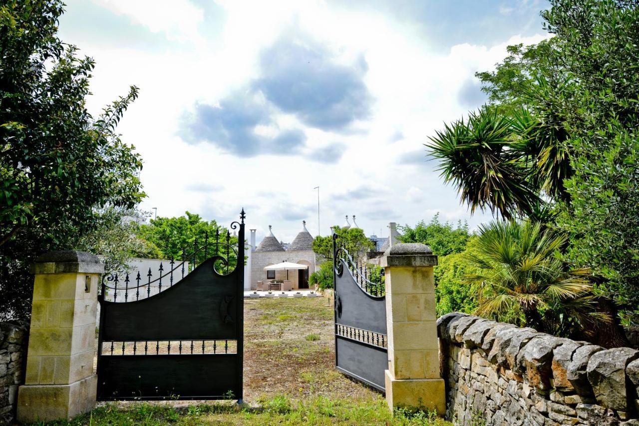 I Trulli Di Alejandro Villa Locorotondo Buitenkant foto